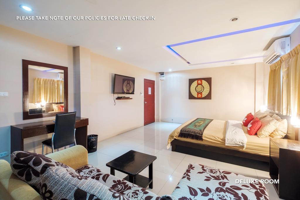 เซน รูมส์ แอลเค เมโทร Hotel Pattaya ภายนอก รูปภาพ