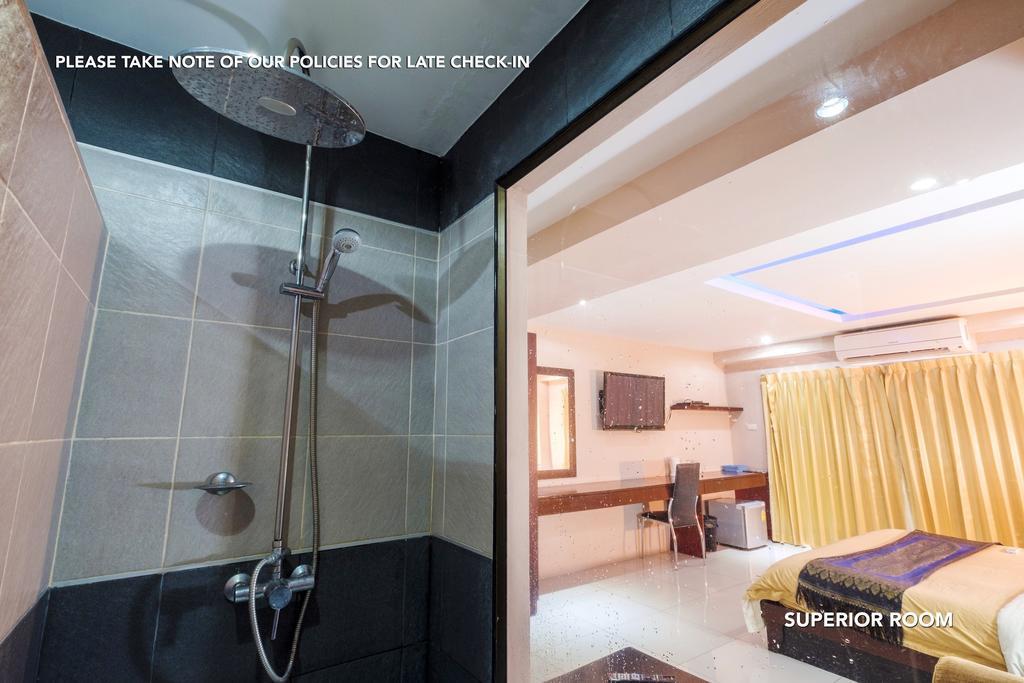 เซน รูมส์ แอลเค เมโทร Hotel Pattaya ภายนอก รูปภาพ