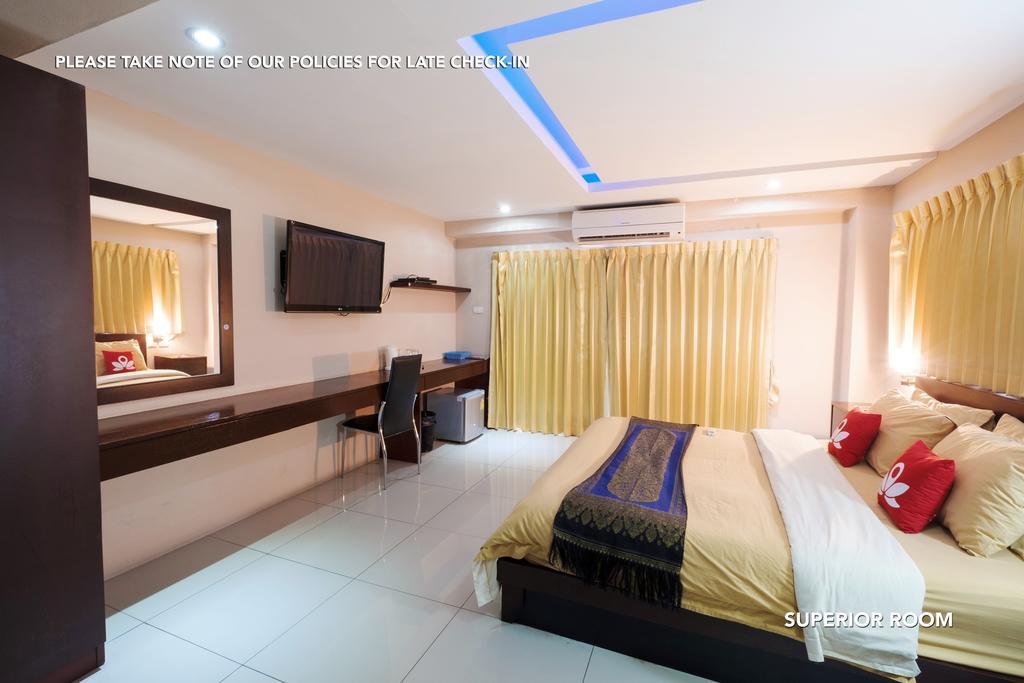 เซน รูมส์ แอลเค เมโทร Hotel Pattaya ภายนอก รูปภาพ